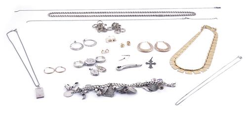 A GROUP OF JEWELLERY (QTY)