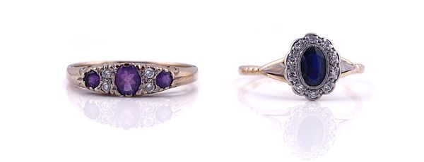 TWO GOLD AND GEMSTONE SET RINGS (2)
