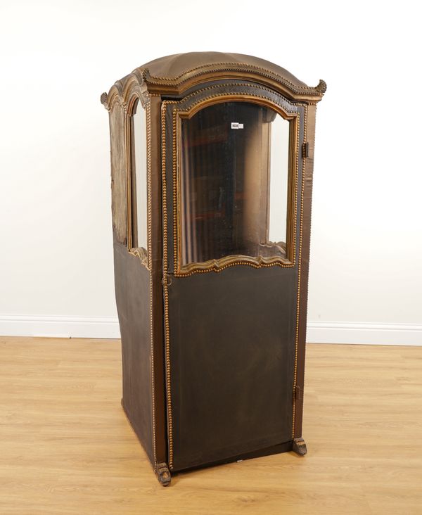 A 17TH CENTURY STYLE LEATHER AND TEXTILE BRASS STUDDED UPHOLSTERED SEDAN CHAIR