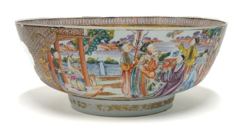 A CHINESE MANDARIN PALETTE PUNCHBOWL