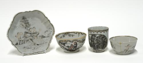 A GROUP OF CHINESE EUROPEAN SUBJECT PORCELAIN (4)