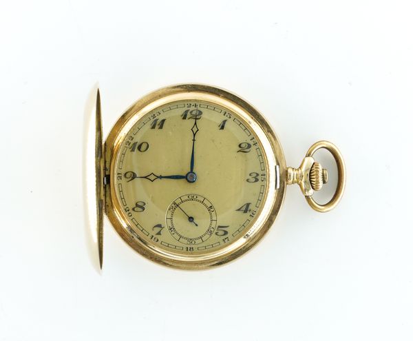 A GERMAN 14K GOLD HUNTER CASED POCKET WATCH