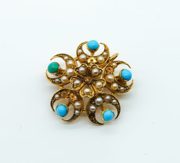 AN EDWARDIAN GOLD, TURQUOISE AND SEED PEARL CRESCENT BROOCH