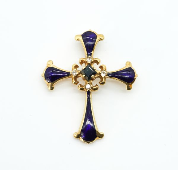 A GOLD, SAPPHIRE, DIAMOND AND BLUE ENAMELLED PENDANT CROSS