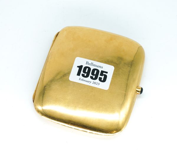 A GOLD CIGARETTE CASE