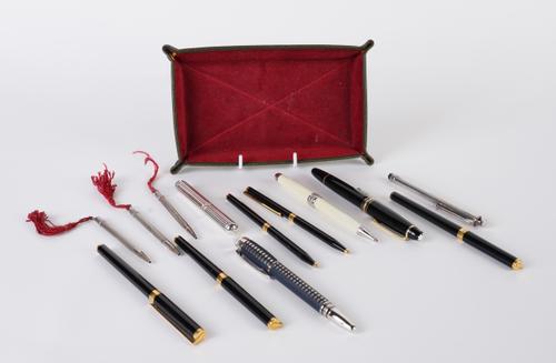 MONT BLANC: TWO BALLPOINT PENS AND A HIGHLIGHTER PEN (15)