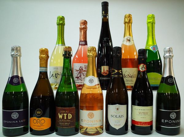 12 BOTTLES SPARKING WINE - MIXED ORIGIN