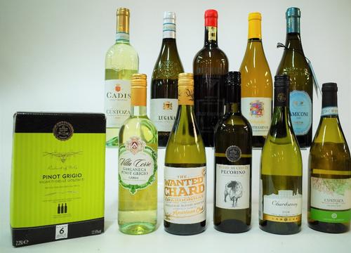10 BOTTLES AND BOX ITALIAN WHITE WINE