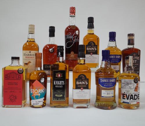 12 BOTTLES WHISKEY/WHISKY