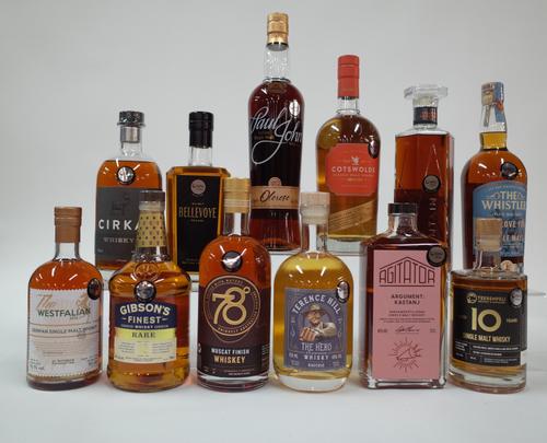 12 BOTTLES WHISKEY/WHISKY