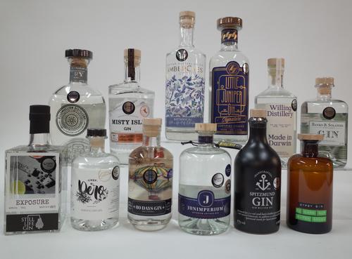 12 BOTTLES GIN