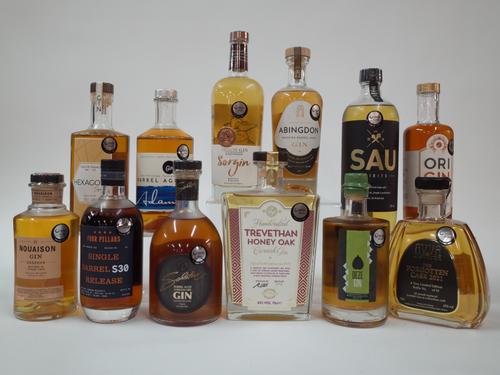 12 BOTTLES WOOD-FINISHED GIN