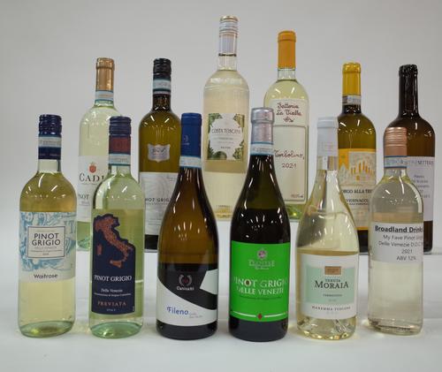 12 BOTTLES ITALIAN WHITE WINE