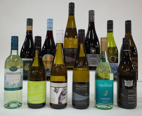 12 BOTTLES NEW ZEALAND RED AND WHITE WINE