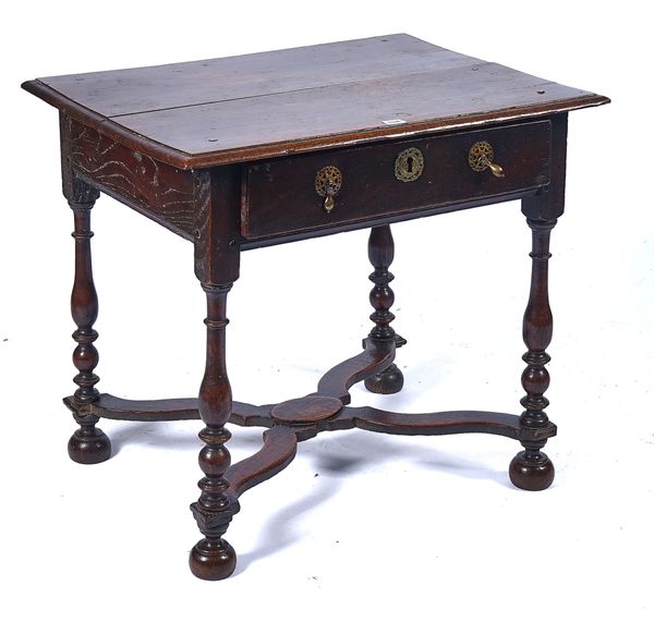 A 17TH CENTURY OAK SINGLE DRAWER SIDE TABLE