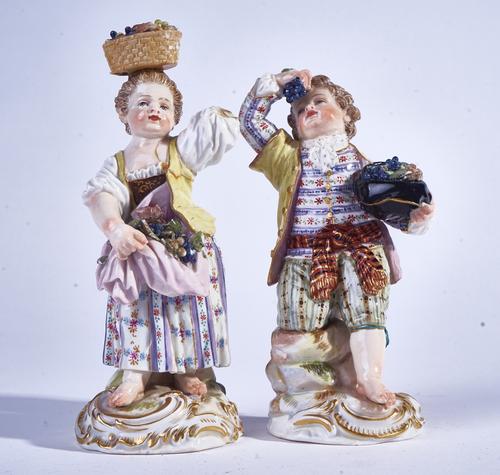A PAIR OF MEISSEN FIGURES OF CHILD VINTNERS (2)