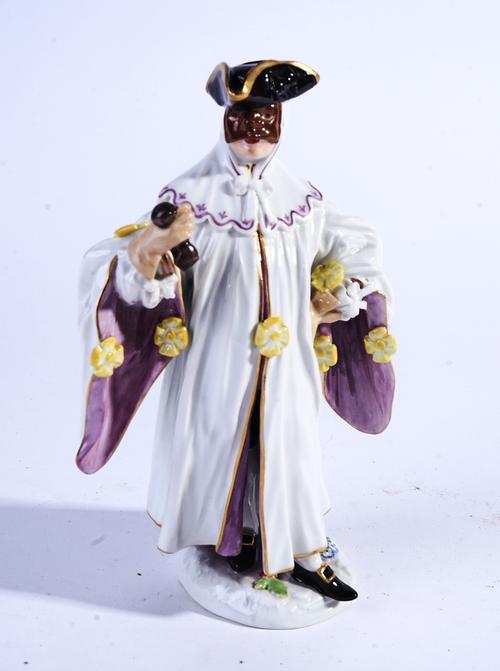 A MEISSEN FIGURE OF AVVOCATO FROM THE COMMEDIA DELL'ARTE