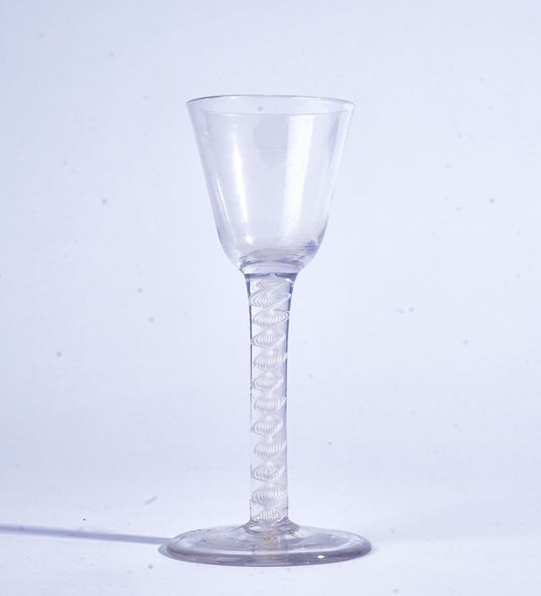 AN OPAQUE TWIST WINE GLASS