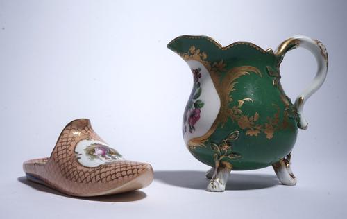A MEISSEN PORCELAIN SLIPPER (2)