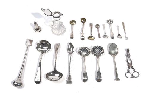 A PAIR OF SILVER OLD ENGLISH PATTERN SAUCE LADLES, PROBABLY LONDON 1816  (18)