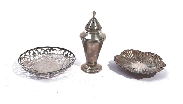 A SILVER SUGAR CASTER AND TWO FURTHER ITEMS (3)