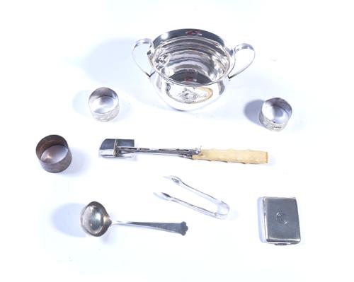 A SILVER TWIN HANDLED SUGAR BOWL AND SEVEN FURTHER ITEMS (8)