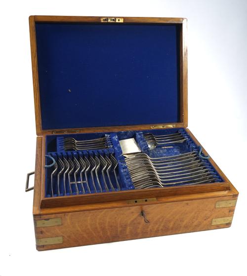 A LATE VICTORIAN SILVER PART CANTEEN OF OLD ENGLISH PATTERN TABLE FLATWARE