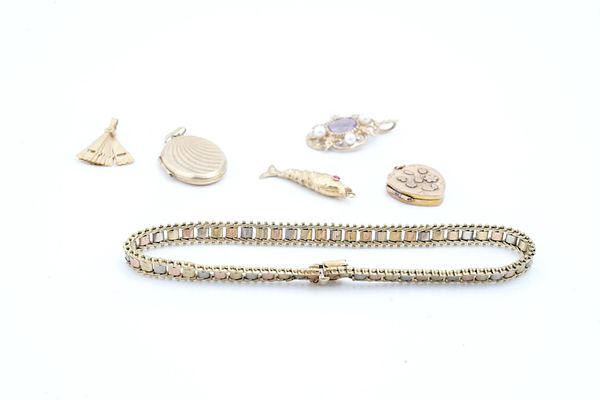 A 9CT THREE COLOUR GOLD BRACELET AND FIVE FURTHER ITEMS (6)
