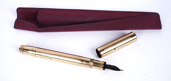 AN 18CT GOLD CASED MABIE TODD & CO. LTD. 'SWAN' FOUNTAIN PEN