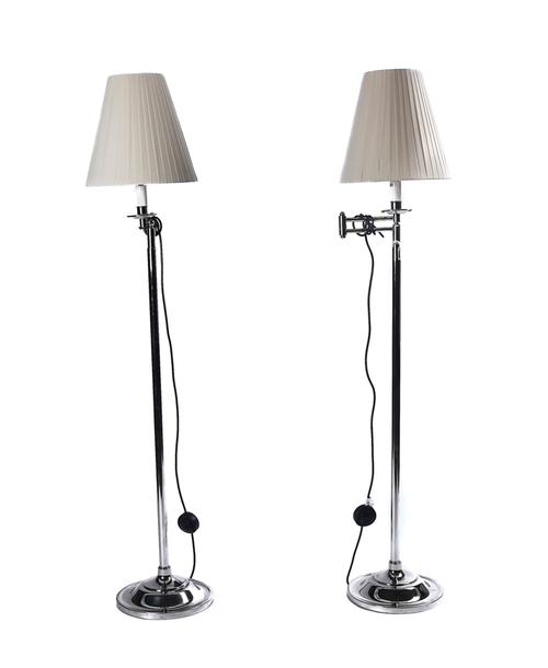 A PAIR OF CHROME-PLATED FLOOR STANDING READING LIGHTS