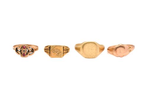 THREE 9CT GOLD SIGNET RINGS AND ANOTHER 9CT GOLD RING (4)