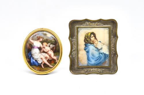 AN OVAL MINIATURE PANEL BROOCH AND A RECTANGULAR PORTRAIT MINIATURE (2)