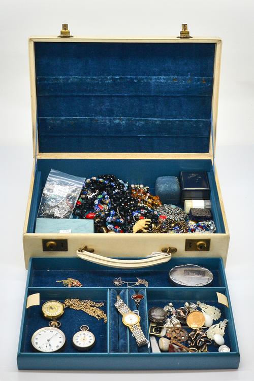 A LADIES LONGINES QUARTZ WRISTWATCH AND A BOX OF COSTUME JEWELLERY