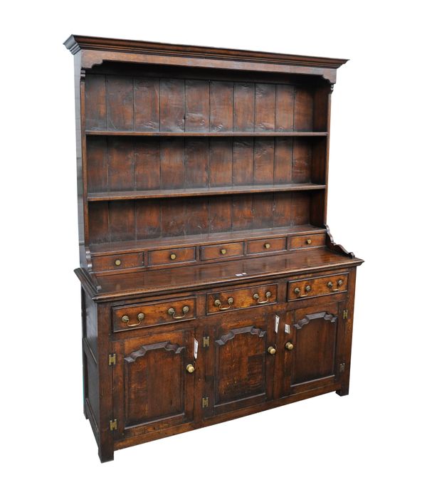 AN 18TH CENTURY STYLE OAK DRESSER