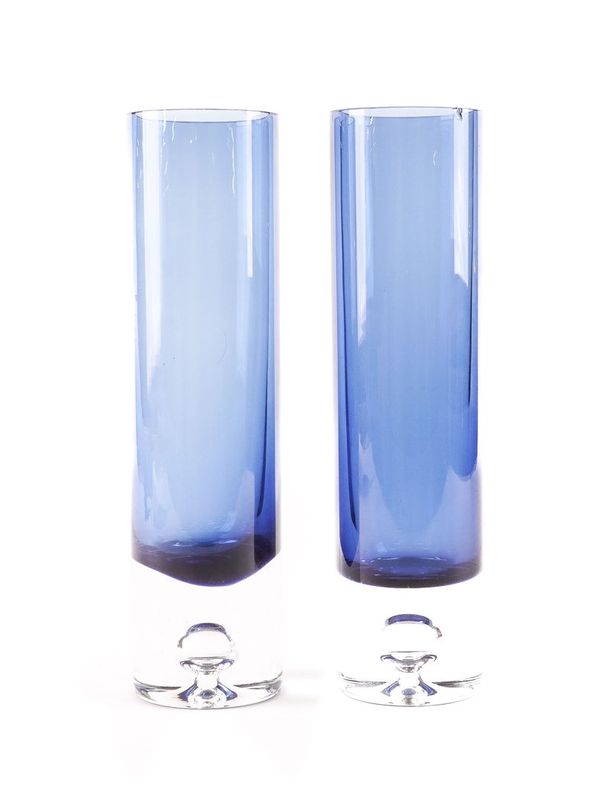 TAPIO WIRKKALA FOR ITTALA, A PAIR OF CYLINDRICAL GLASS VASES (2)