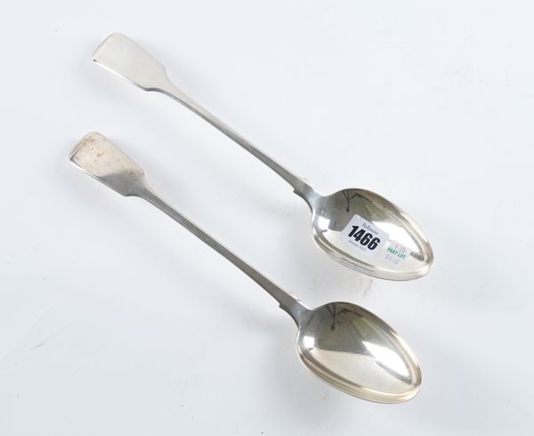 A PAIR OF WILLIAM IV SILVER FIDDLE PATTERN STUFFING SPOONS (2)