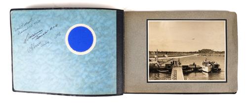 NEW ZEALAND, aviation - An album of 16 monochrome photographs of the arrival of Imperial Airways flying boat "Centaurus" in Auckland harbour following its flight in Dec. 1937, the first by a flying boat from Sydney. Please see the full description below.
