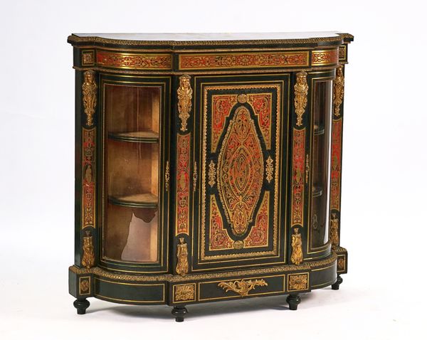 A LATE 19TH CENTURY FRENCH GILT-METAL MOUNTED EBONISED ‘BOULLE’ TORTOISESHELL AND BRASS INLAID DISPLAY CABINET