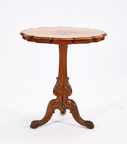 A VICTORIAN SATINWOOD CARTOUCHE-SHAPED TRIPOD TABLE