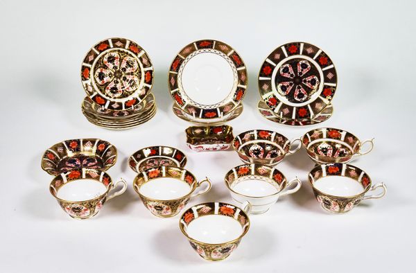 A group of Royal Crown Derby `1128' pattern bone china