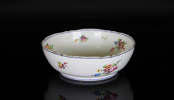 A Sèvres circular salad bowl