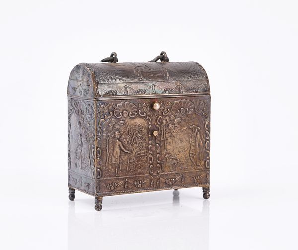A Dutch silver hinge lidded casket