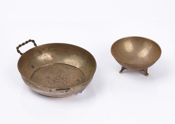 Two European bowls (2)