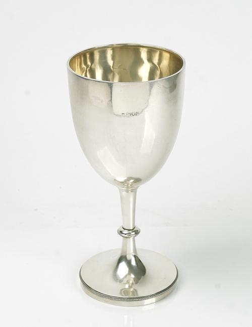 An Edwardian silver trophy goblet