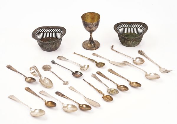 A silver christening spoon and further items (22)