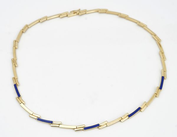 A gold and reconstituted lapis lazuli necklace