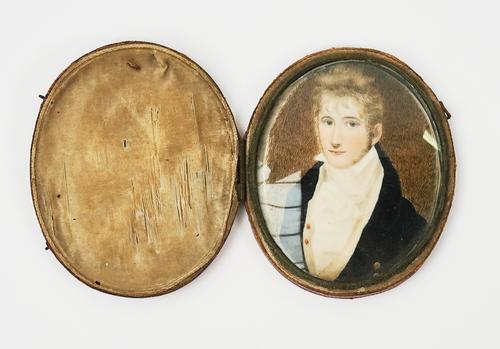 A PORTRAIT MINIATURE OF A GENTLEMAN