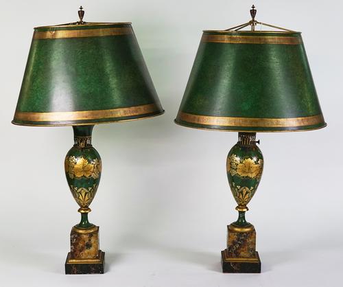 A PAIR OF GEORGE III STYLE PARCEL-GILT AND GREEN TOLE PEINTE TABLE LAMPS