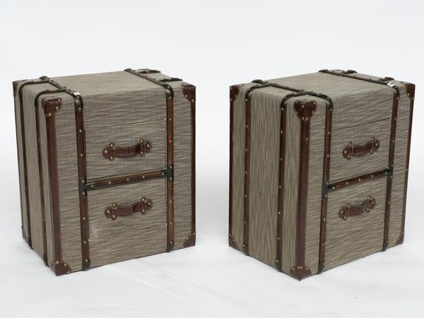 A PAIR OF BEDSIDE TABLES DESIGNED AS EARLY 20TH CENTURY VINTAGE LUGGAGE (2)