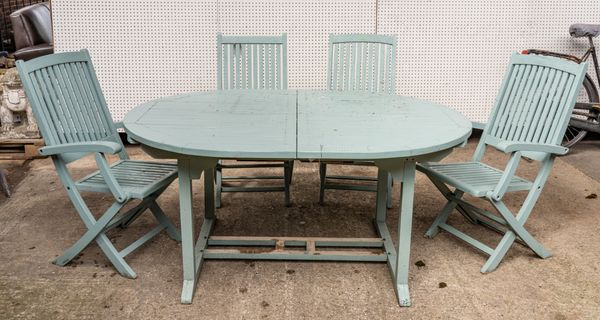 A BLUE PAINTED HARDWOOD EXTENDING GARDEN TABLE (5)